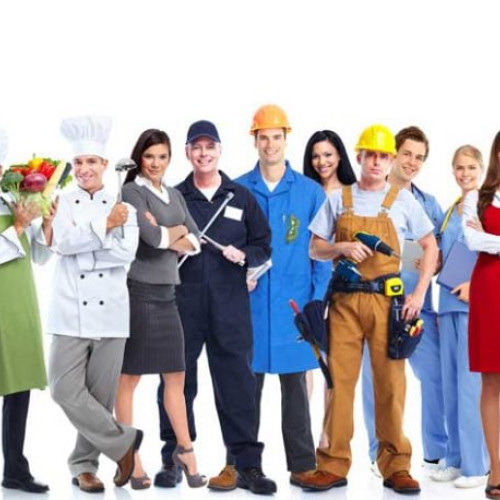 Proiectul START oferă ucenicie plătită pentru tineri