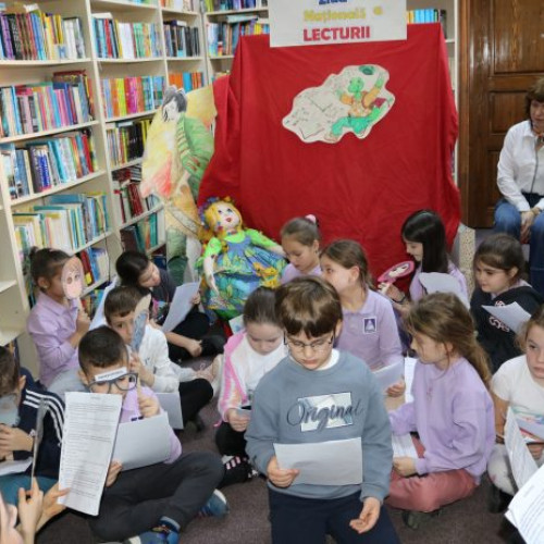 FOTO: ”Săptămâna Lecturii în Vrancea”, un maraton de lectură la care s-au înscris peste 365 de cititori
