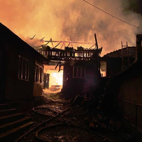 Incendii nocturne în județul Vrancea