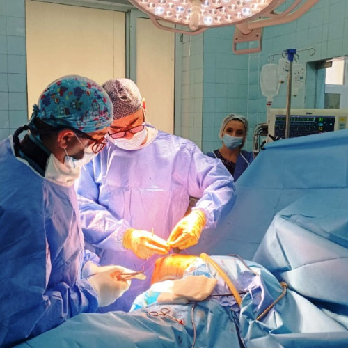 Adrian Savulescu, un bărbat de 54 de ani, primește o nouă șansă la viață printr-un transplant de rinichi