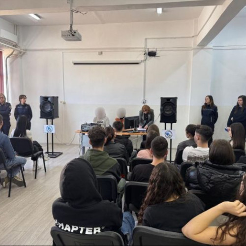 Activitate de informare pentru elevii din Focșani despre riscurile consumului de droguri