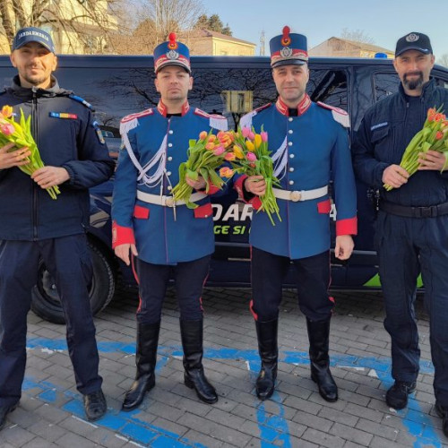 Jandarmeria Vrancea omagiază femeile cu ocazia zilei de 8 Martie