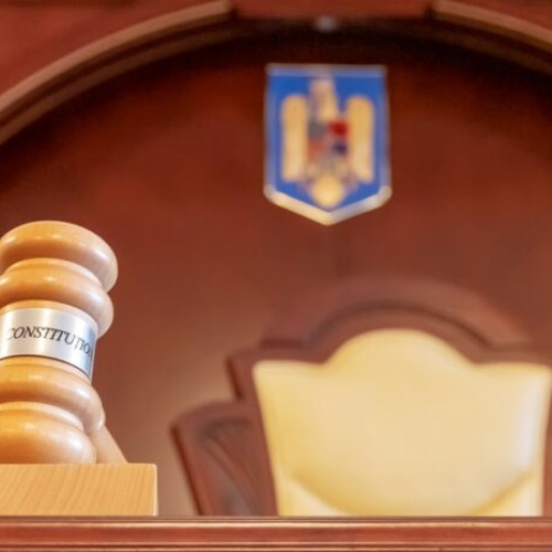 CCR a decis neconstituțională legea privind declarațiile de avere ale demnitarilor