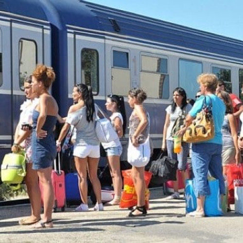 CFR Călători lansează programul estival „Trenurile Soarelui” pentru sezonul 2025