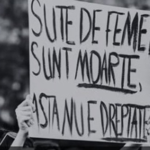 Protest pentru protejarea femeilor în Piața Victoriei, organizat pentru a cere măsuri împotriva violenței de gen