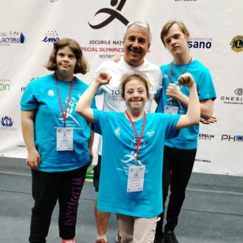 Tineri vranceni speciali, medaliati la Jocurile Naționale Special Olympics