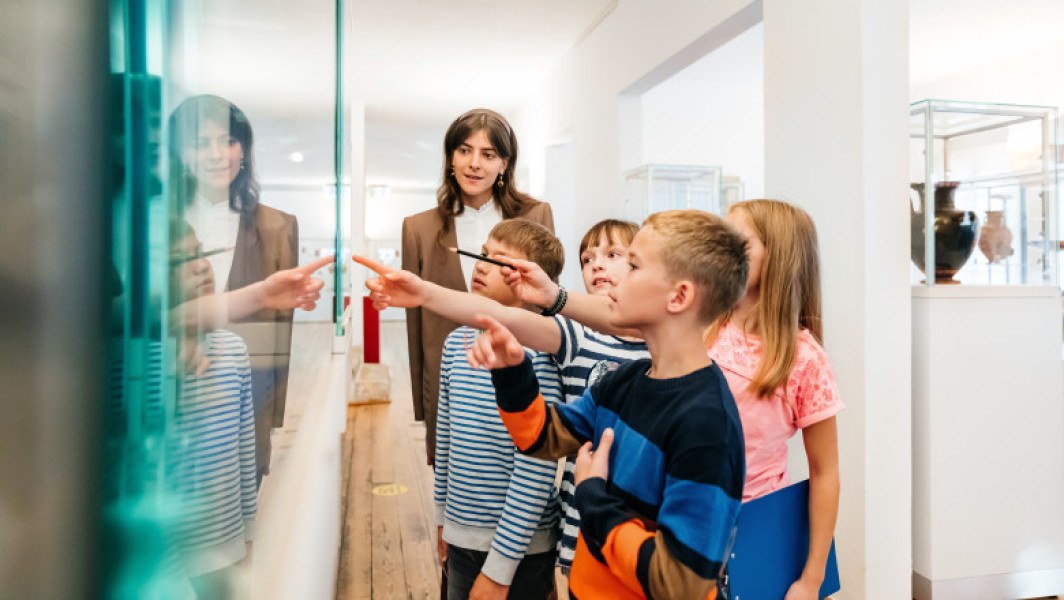 Reorganizarea școlilor: Care este procedura pentru comasarea unităților de învățământ în anul educațional 2025-2026