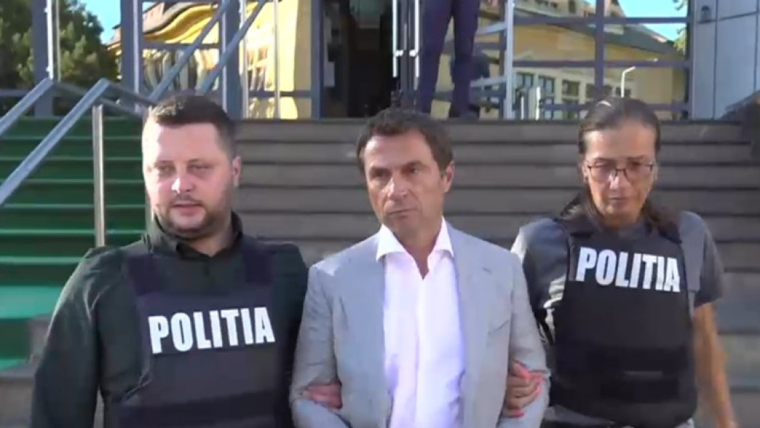 Primarul din Mangalia, Cristian Radu, a fost arestat preventiv pentru 30 de zile