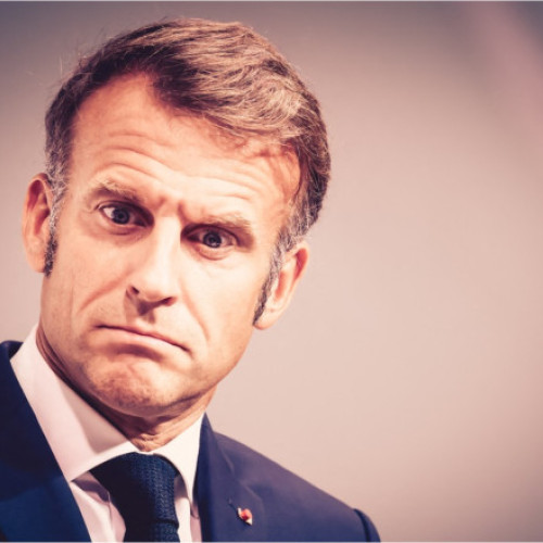 Criză politică în Franța: Parlament paralizat și presiuni pentru demisia lui Macron
