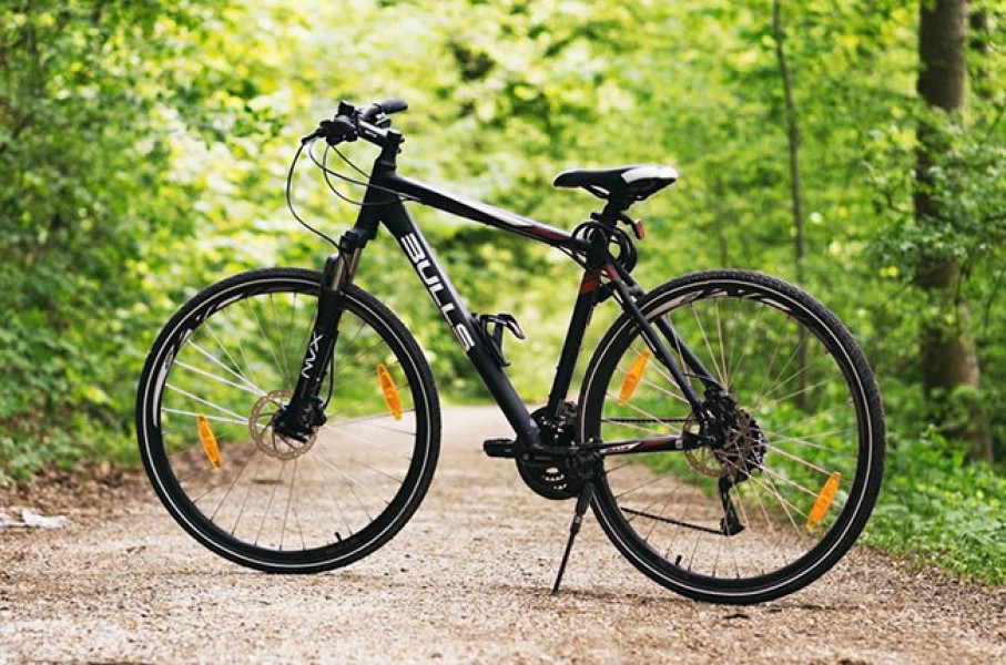 Tânăr de 18 ani din Vrancea, suspect în furtul unei biciclete la Buzău