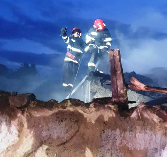 724 de misiuni ale pompierilor din Vrancea în luna august