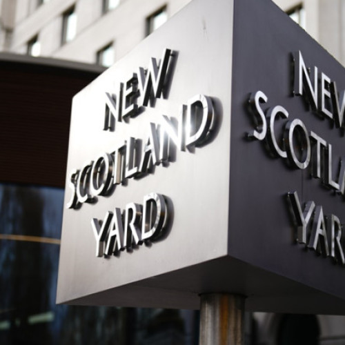 Trei persoane arestate în Marea Britanie pentru spionaj legat de Rusia