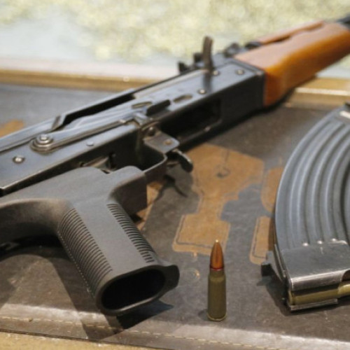 Arme rusești ajung în porturile Siciliei și sunt folosite de mafia italiană