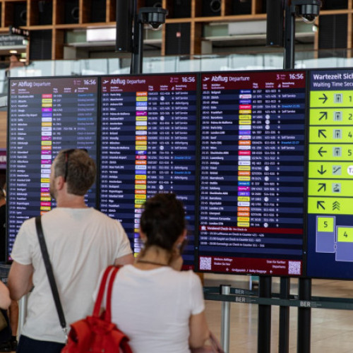 Atac informatic afectează serviciile de check-in la aeroporturile din Berlin și Bruxelles