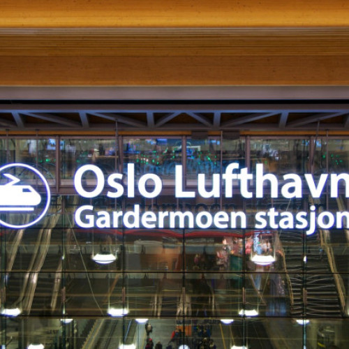 Aeroporturile din Oslo și Copenhaga, perturbate de prezența dronelor