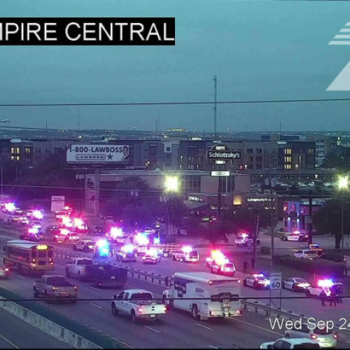 Mai mulți deținuți împușcați într-un centru al Serviciului de Imigrare din Dallas